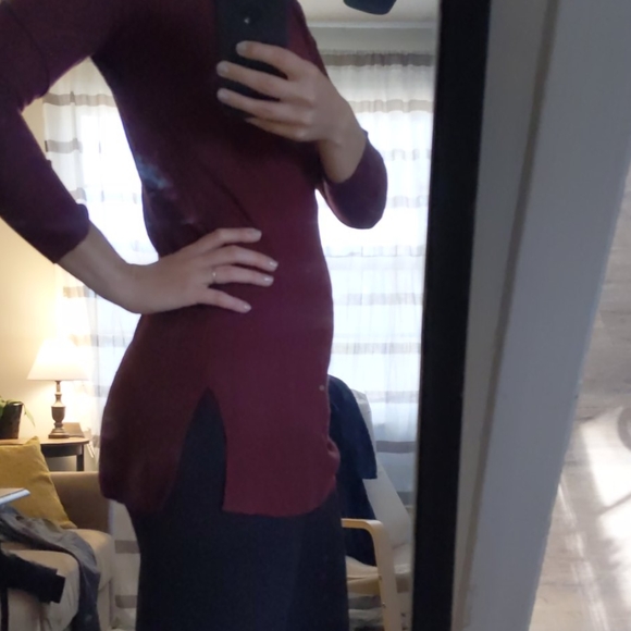 Sweater - Picture 2 of 4